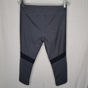 Under Armour Heat Gear Striped Gray Compression Leggings